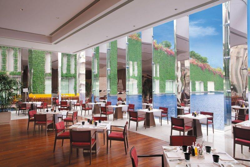 Trident Gurgaon Hotel Ресторант снимка The restaurant