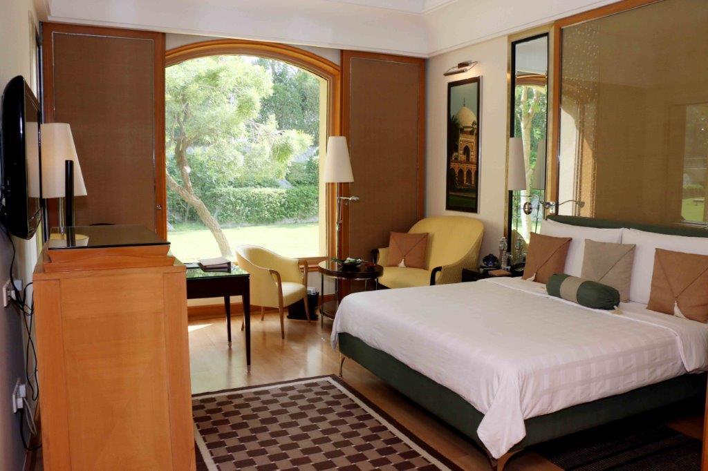 Trident Gurgaon Hotel Екстериор снимка A room at Taj Bengal